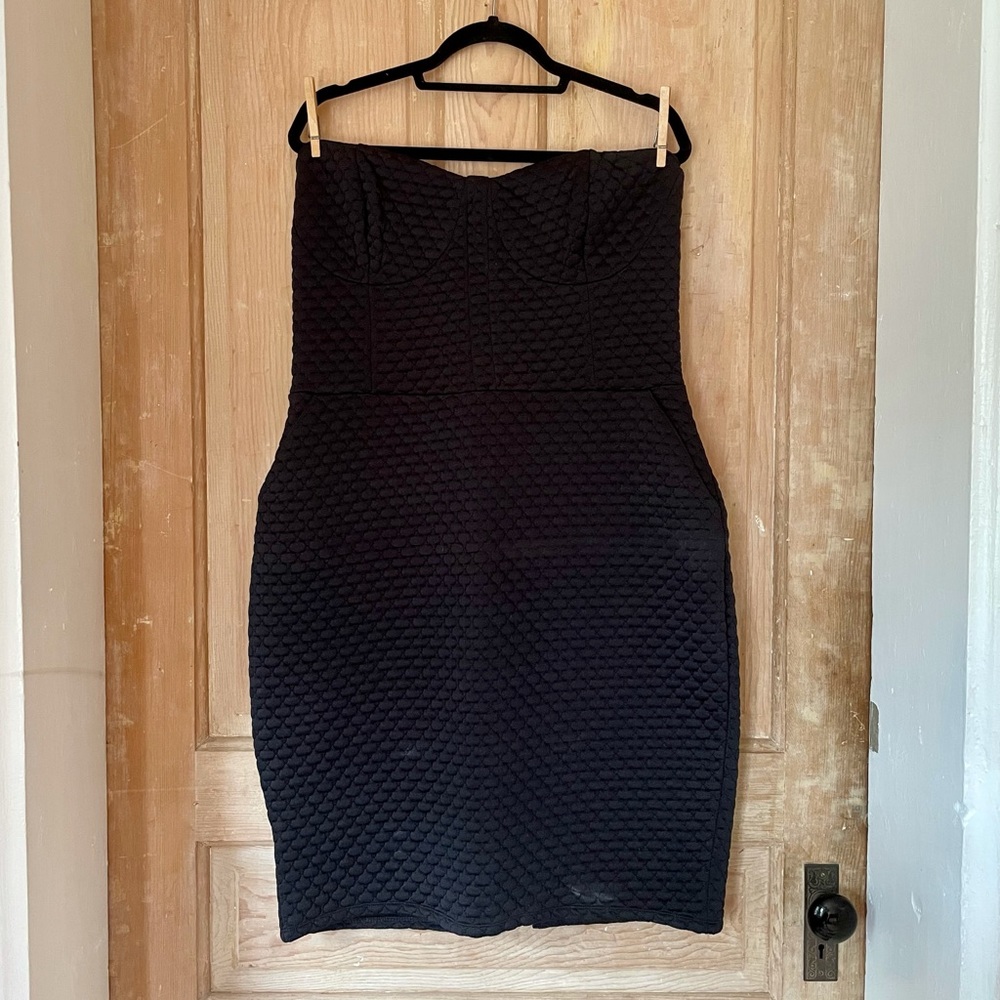 Bar III Little Black Dress with pockets! NWT